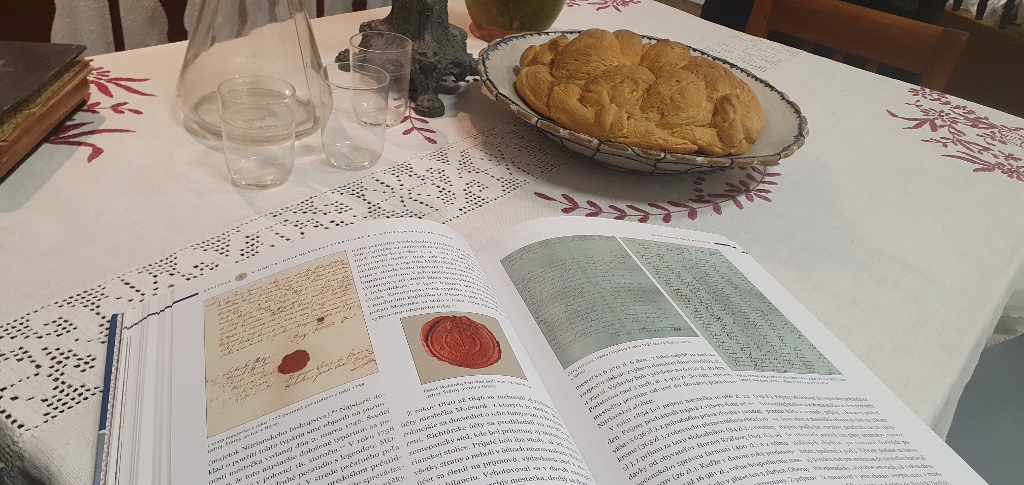 Mocsonok község monográfia a Galántai Honismereti Múzeumban